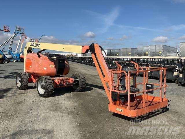 JLG 600AJN Kĺbové plošiny