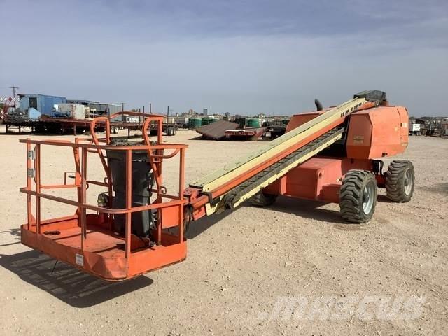 JLG 600S Teleskopické plošiny