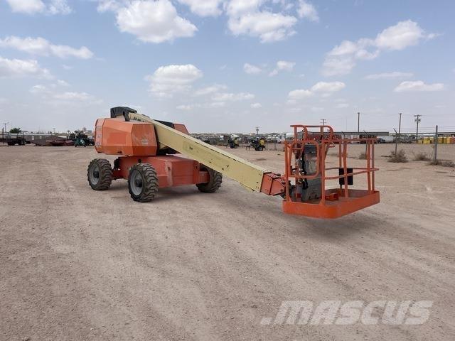 JLG 600S Teleskopické plošiny