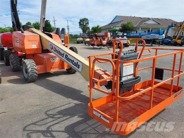 JLG 600S Teleskopické plošiny