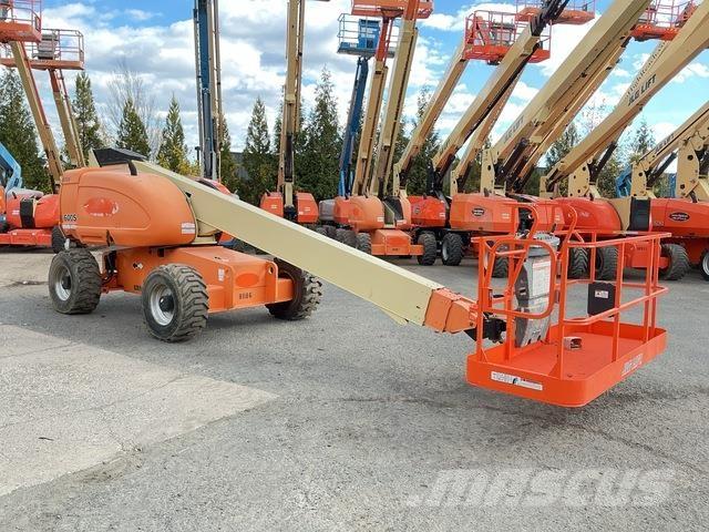 JLG 600S Teleskopické plošiny