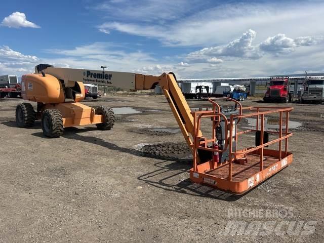 JLG 600SJ 4X4 Kĺbové plošiny