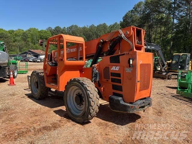JLG 6042 Teleskopické manipulátory