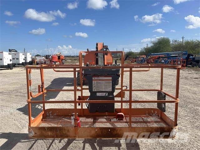 JLG 660SJ Teleskopické plošiny