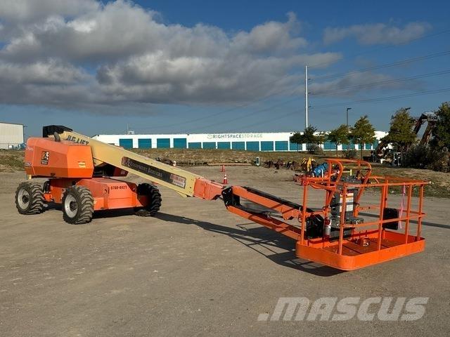 JLG 660SJ Teleskopické plošiny