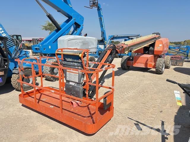 JLG 660SJ Teleskopické plošiny