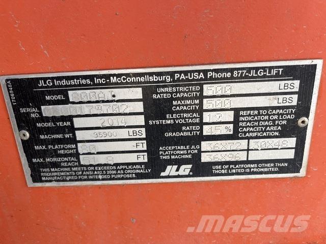 JLG 800 AJ Kĺbové plošiny