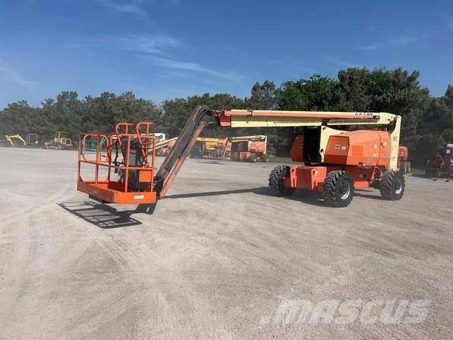 JLG 800AJ Teleskopické plošiny