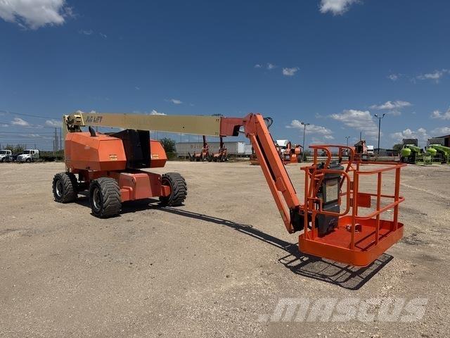 JLG 800AJ Kĺbové plošiny