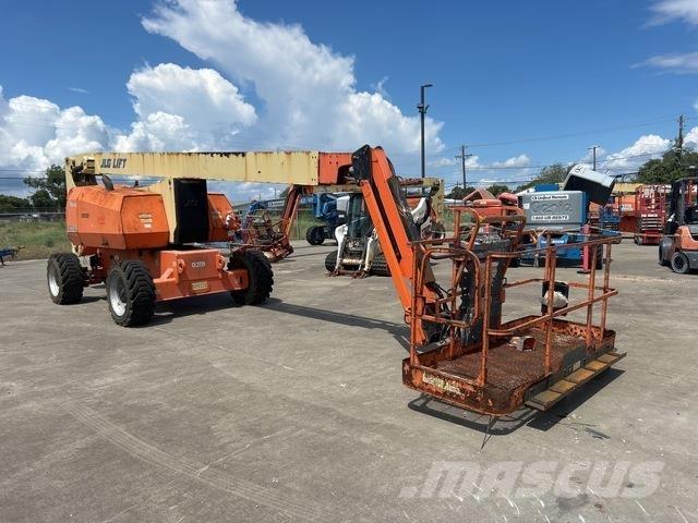 JLG 800AJ Kĺbové plošiny