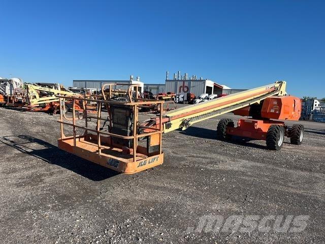 JLG 800S Teleskopické plošiny