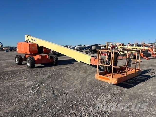 JLG 800S Teleskopické plošiny