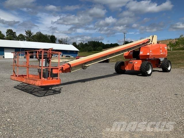 JLG 800S Teleskopické plošiny