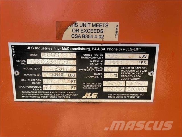 JLG 800S Teleskopické plošiny