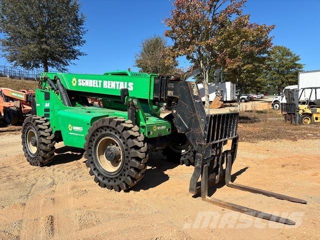 JLG 8042 Teleskopické manipulátory