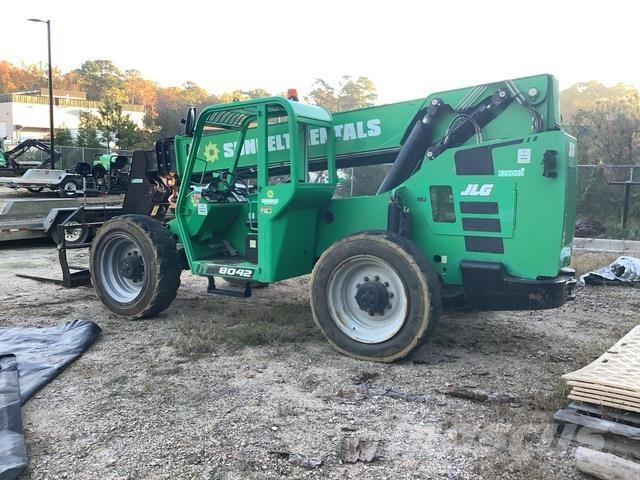 JLG 8042 Teleskopické manipulátory