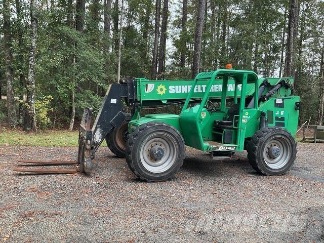 JLG 8042 Teleskopické manipulátory