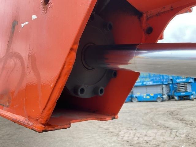 JLG 860SJ Teleskopické plošiny