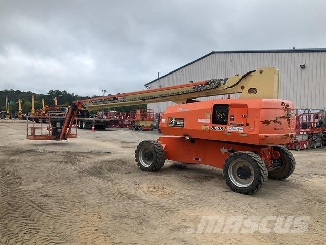 JLG 860SJ Teleskopické plošiny