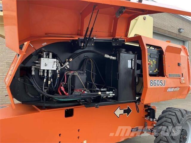 JLG 860SJ Teleskopické plošiny