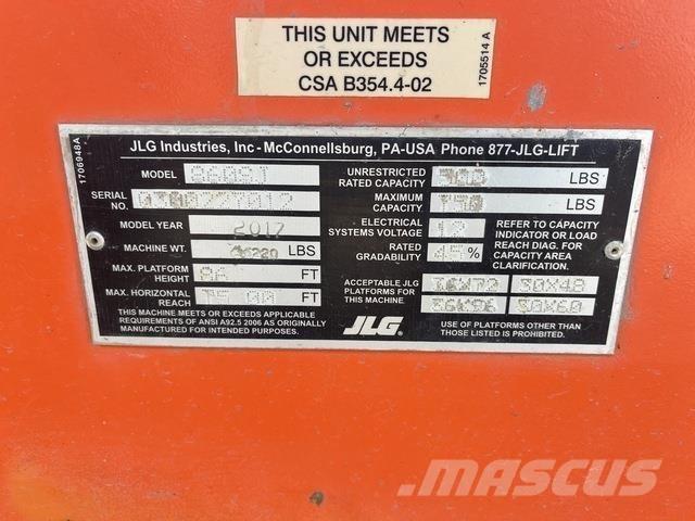 JLG 860SJ Teleskopické plošiny