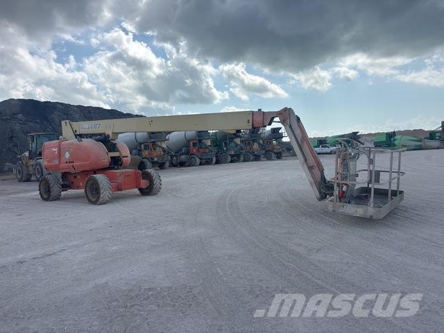 JLG 860SJ Teleskopické plošiny