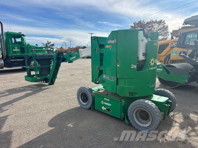 JLG E300 AJP Kĺbové plošiny