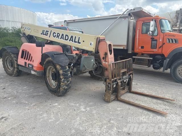 JLG G6-42A Teleskopické manipulátory