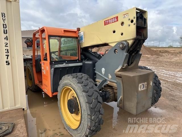 JLG G9-43A Teleskopické manipulátory