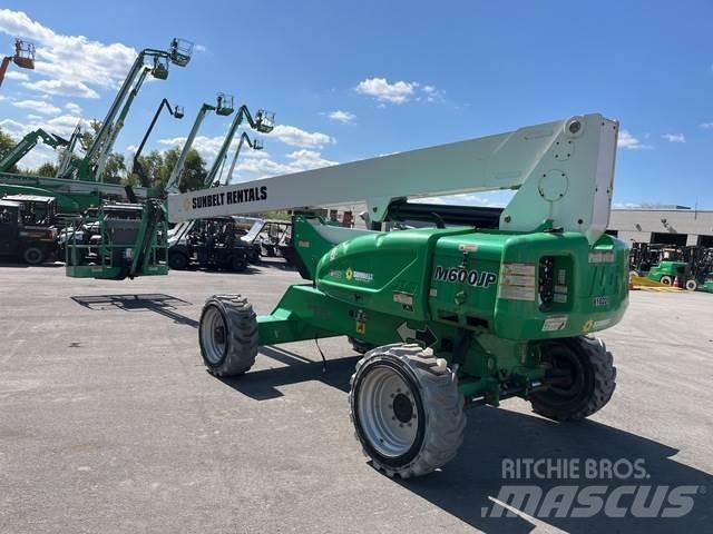 JLG M600JP Kĺbové plošiny