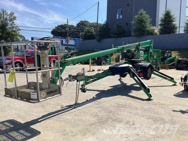 JLG T-350 Prívesové plošiny