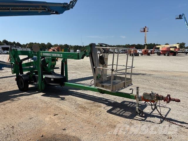 JLG T500J Prívesové plošiny