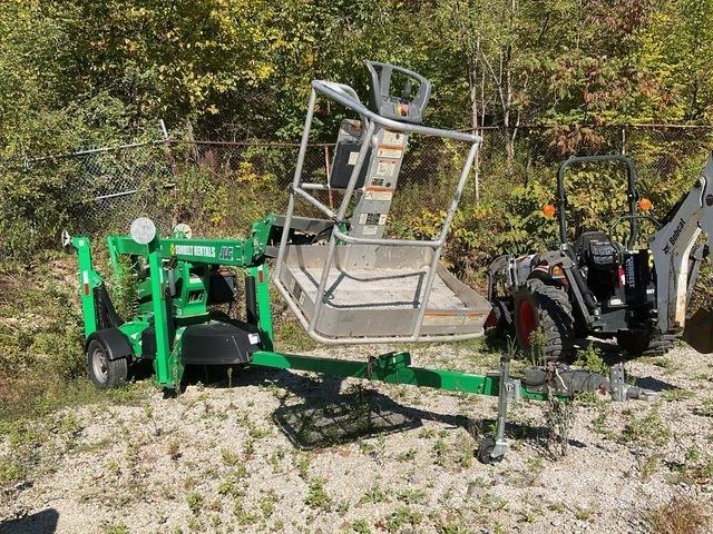 JLG T500J Prívesové plošiny