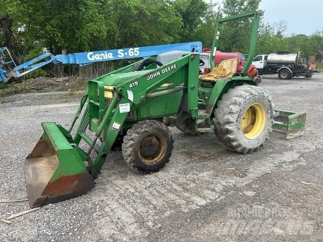 John Deere  Kompaktné traktory