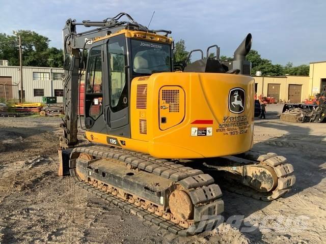 John Deere 135 Pásové rýpadlá