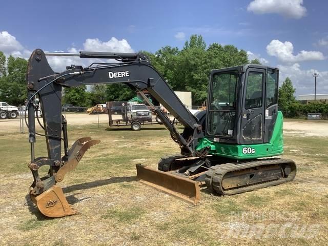 John Deere 60G Pásové rýpadlá