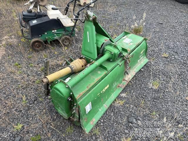 John Deere 655 Ďalšie stroje na spracovanie pôdy a príslušenstvo