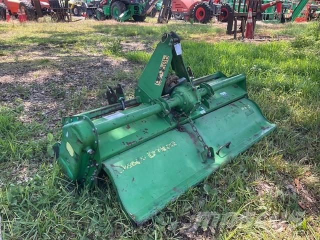 John Deere 665 Stavebníctvo - ostatné