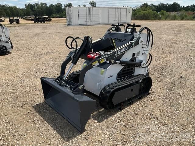 JQ Power JQ400 Šmykom riadené nakladače