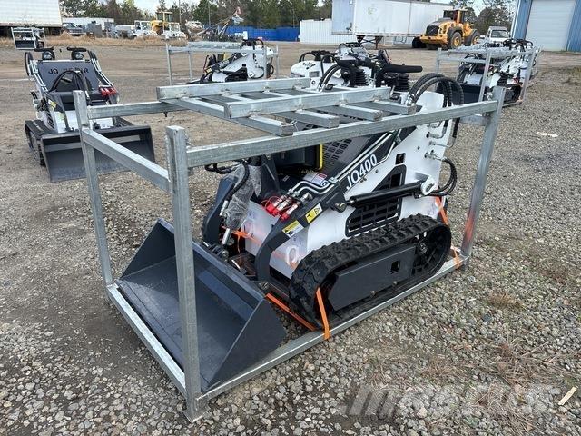 JQ Power JQ400 Šmykom riadené nakladače