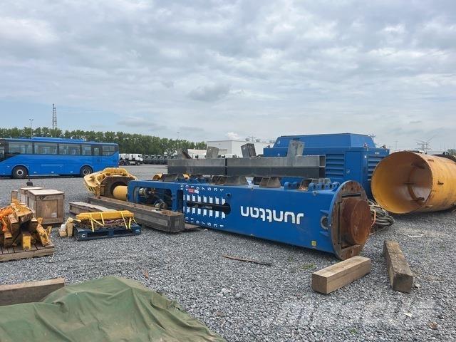Junttan HHK10S Hydraulické baranidlá na zatĺkanie pilotov
