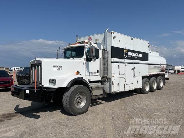 Kenworth C500 Cisternové nákladné vozidlá