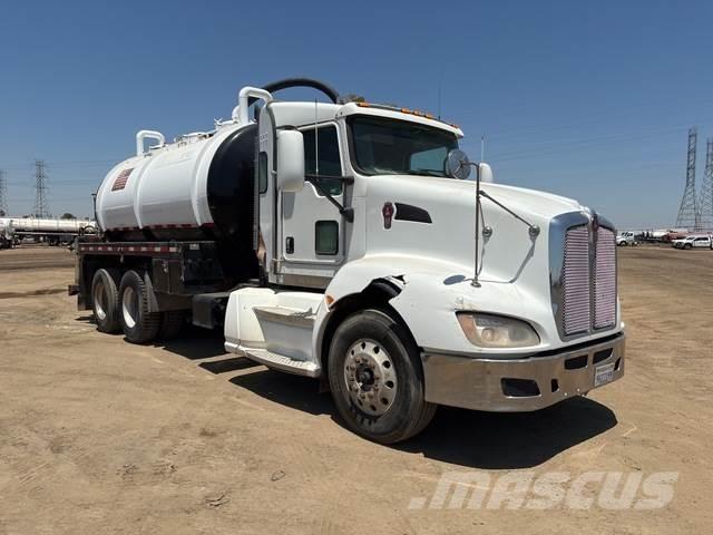Kenworth T660 Kombinované/Čerpacie cisterny
