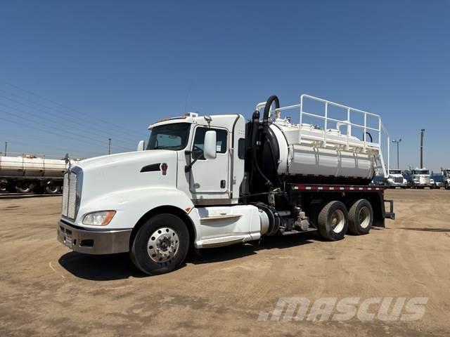 Kenworth T660 Kombinované/Čerpacie cisterny