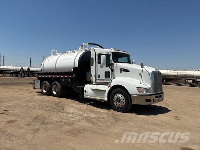 Kenworth T660 Kombinované/Čerpacie cisterny