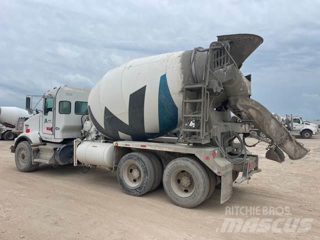 Kenworth T800 Ďalšie nákladné vozidlá