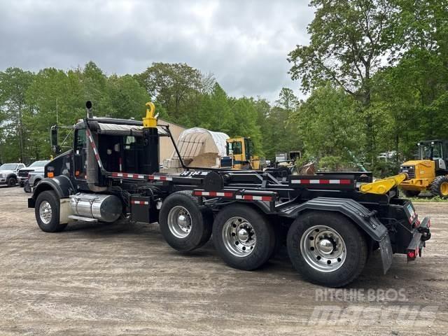 Kenworth T800 Hákový nosič kontajnerov