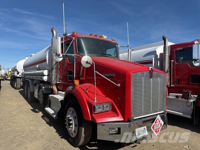Kenworth T800 Cisternové nákladné vozidlá