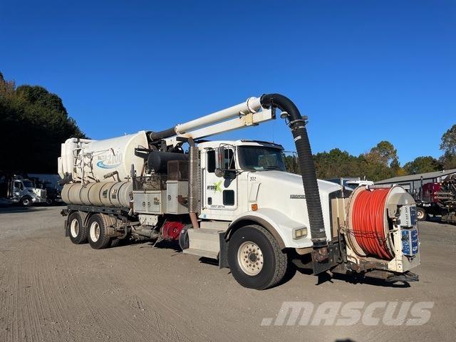 Kenworth T800 Kombinované/Čerpacie cisterny