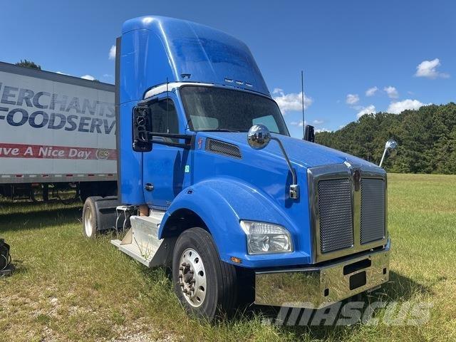 Kenworth T880 Ťahače